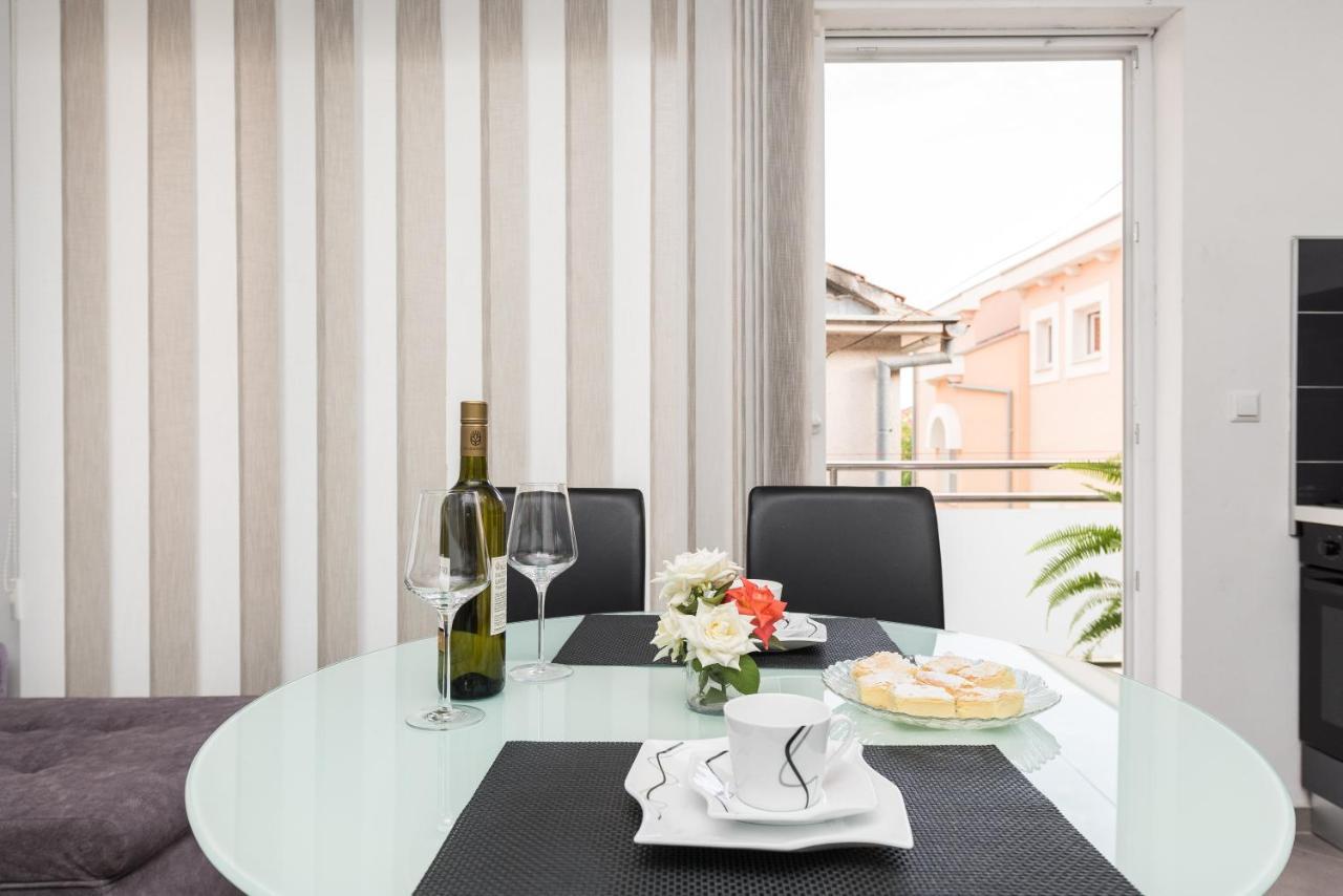 Lavi Apartment *
